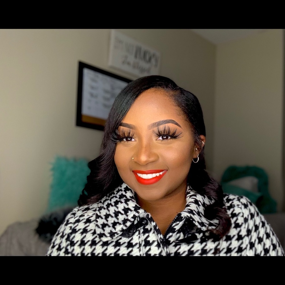 Meet your Posher, Aundrea